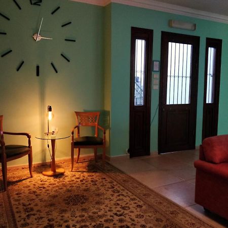 Hostel Roks Haifa Buitenkant foto